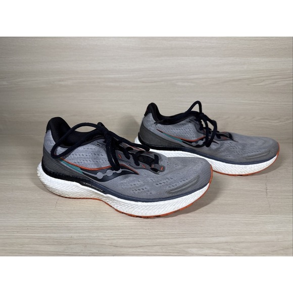 Saucony Triumph 19 Shoes Mens Size 9.5 Running Sneakers S20678-20